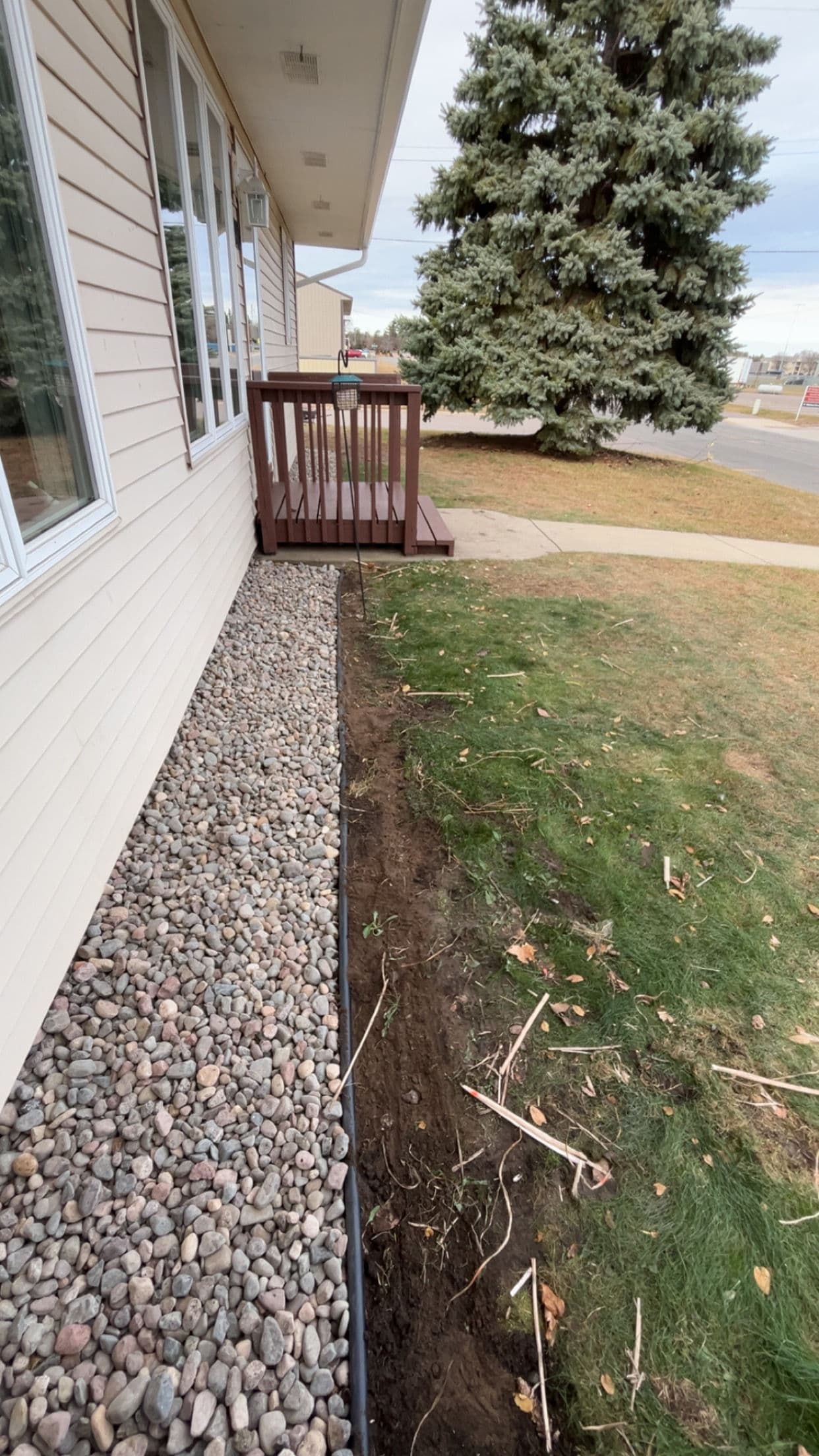 Gallery photos for Rock Bed Installation in Becker: Image #7