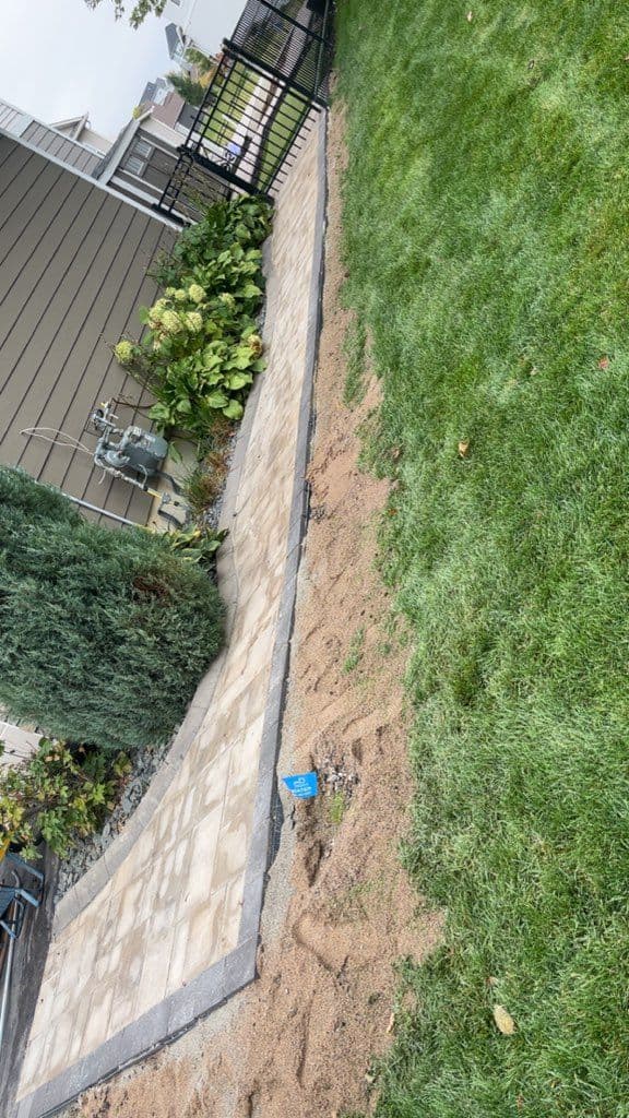 Gallery photos for Backyard Oasis with Patio and Putting Green Installation: Image #3