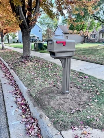 Gallery photos for Terrain Transformations Revives Mailboxes in St. Cloud: Image #2